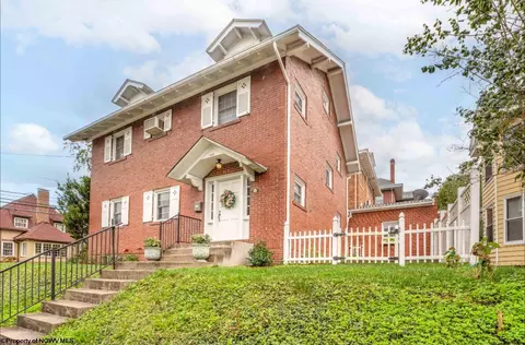 212 Euclid Ave, Morgantown, WV 26501