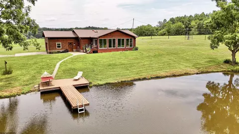 457 Cedar Ln, West Union, WV 26547