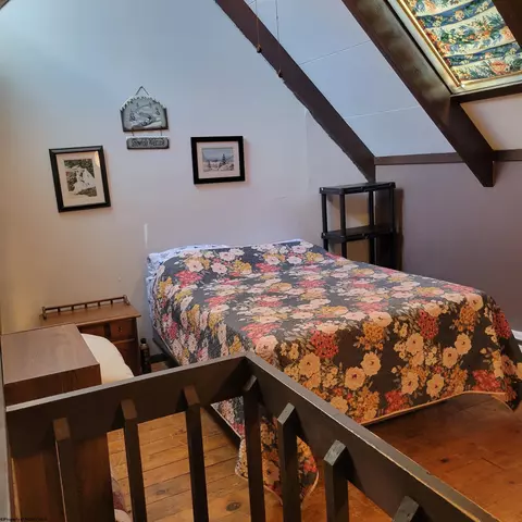 Bedroom - 20 Pendletonheim Cir, Davis, WV 26260 photo 1 of 2
