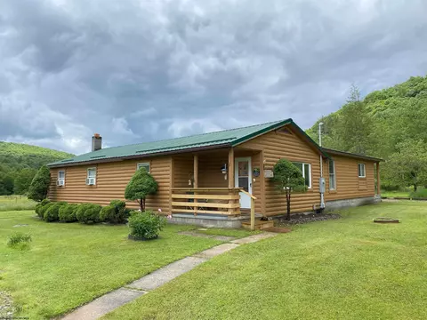 8705 Glady Fork Rd, Bowden, WV 26254