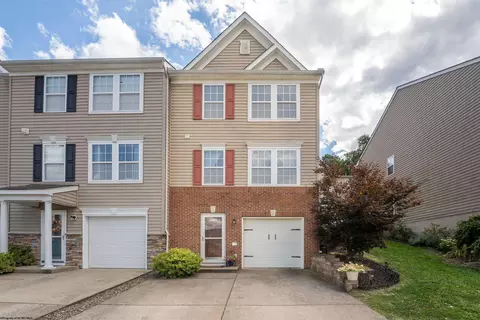 79 Tibbs Rd, Morgantown, WV 26508