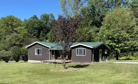 2447 Gaines Rd, Rock Cave, WV 26234
