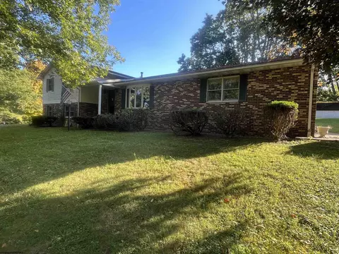 1758 Valley Chapel Rd, Weston, WV 26452