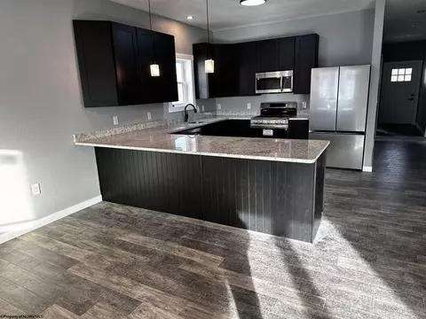 Kitchen - 336 Fifth St, Davis, WV 26260 photo 4 of 9