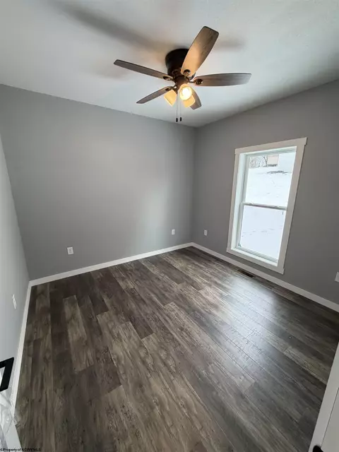 Bedroom - 336 Fifth St, Davis, WV 26260 photo 3 of 5