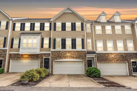 1910 Stone Run St, Morgantown, WV 26505