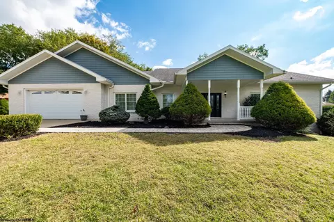 262 Deerfield Cir, Kingwood, WV 26537