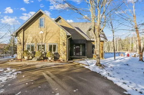 98 Stony Creek Ct, Davis, WV 26260