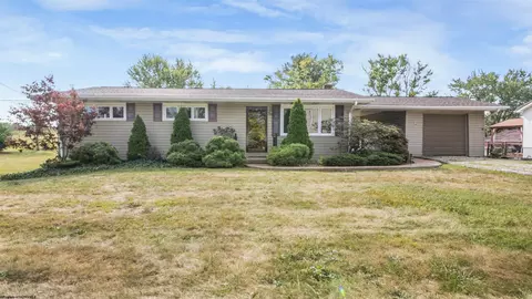 304 Balsinger Rd, Uniontown, PA 15401
