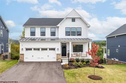 209 Falling Water Ln, Morgantown, WV 26508
