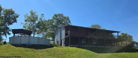 1816 Mcdermott Ridge Rd, Buckhannon, WV 26201