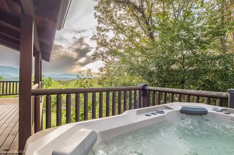 Exterior - 91 Panoramic Dr, Dryfork, WV 26263 photo 6 of 8
