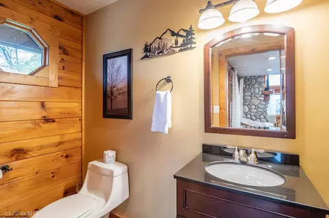 Bath - 91 Panoramic Dr, Dryfork, WV 26263 photo 1 of 5