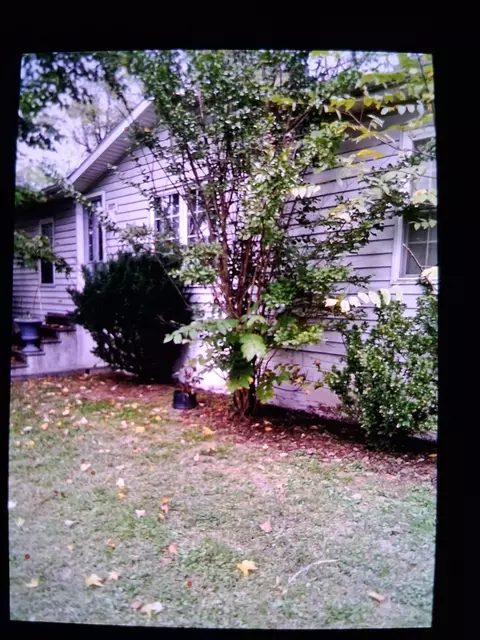 577 Arnoldsburg Rd, Spencer, WV 25276