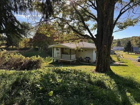 3785 Grafton Rd, Morgantown, WV 26508