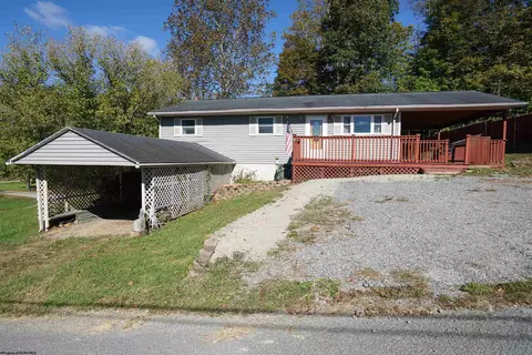 106 Mary Ann St, West Milford, WV 26451