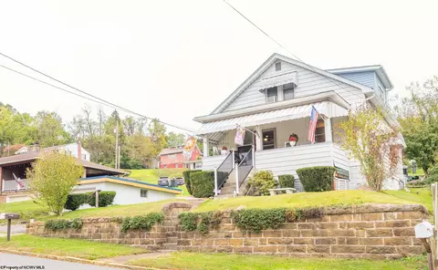 1225 Richwood Ave, Morgantown, WV 26505