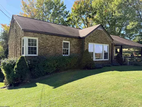 2108 Bunner Ridge Rd, Fairmont, WV 26554