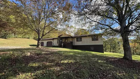 2663 Oil Creek Rd, Orlando, WV 26412