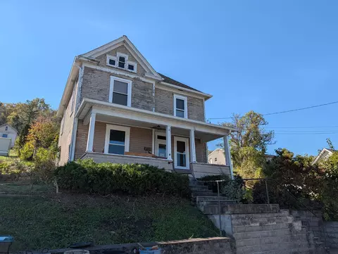 1527 Farland Ave, Clarksburg, WV 26301