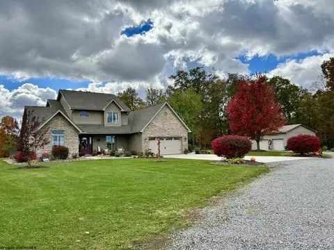78 Moccasin Rocks Rd, Bruceton Mills, WV 26525