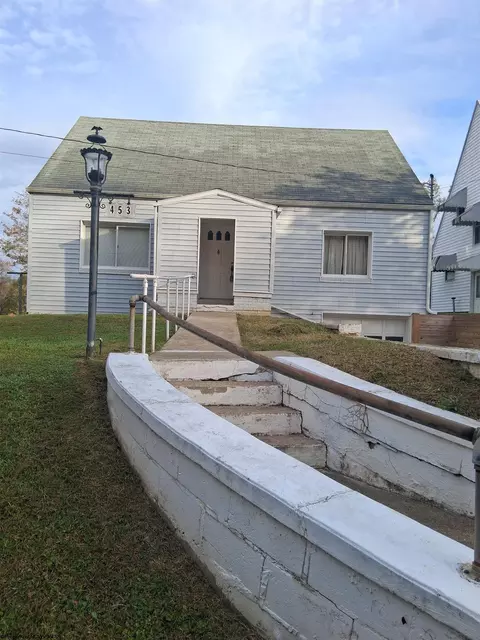 453 High St, Grantsville, WV 26147