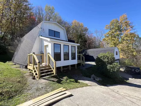 97 Bunker Hill Rd, Thomas, WV 26292