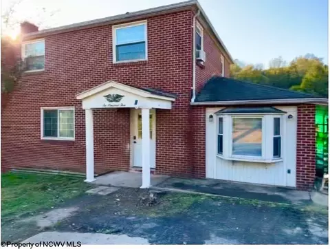 605 Mineral Rd, Glenville, WV 26351