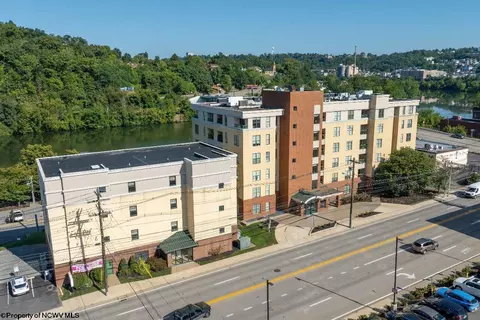 1117 University Ave UNIT 409, Morgantown, WV 26505