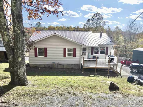 439 Skelton Rd, Buckhannon, WV 26201