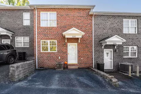1106 Prestwick Ave, Morgantown, WV 26508