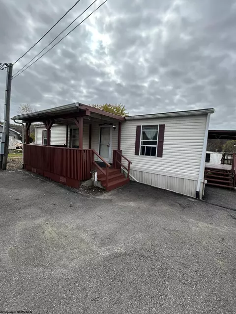 3753 Old Weston Rd, Buckhannon, WV 26201