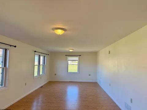 Living - 411 Pineview Dr, Thomas, WV 26292 photo 2 of 2
