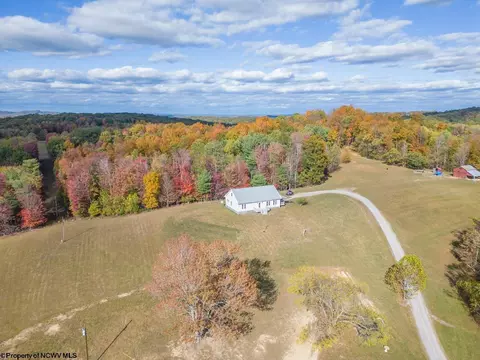 3874 Barkers Ridge Rd, Sutton, WV 26601 photo 2