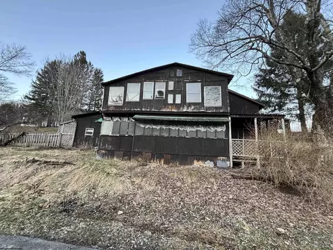 195 Railroad St, Hambleton, WV 26269