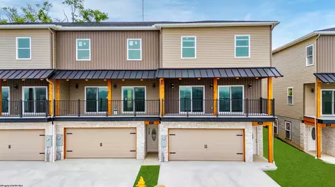 226 Horizon View Rd, Westover, WV 26501