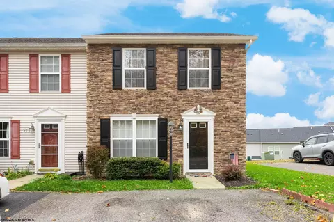 59 Par Ln, Maidsville, WV 26541