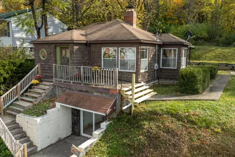924 Garrison Ave, Morgantown, WV 26505