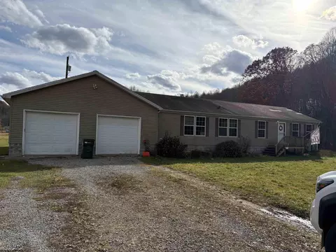 151 Pear Tree Ln, Tallmansville, WV 26237