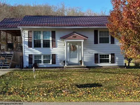 288 Rada Ave, Weston, WV 26452