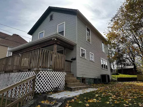 608 6th St, Fairmont, WV 26554