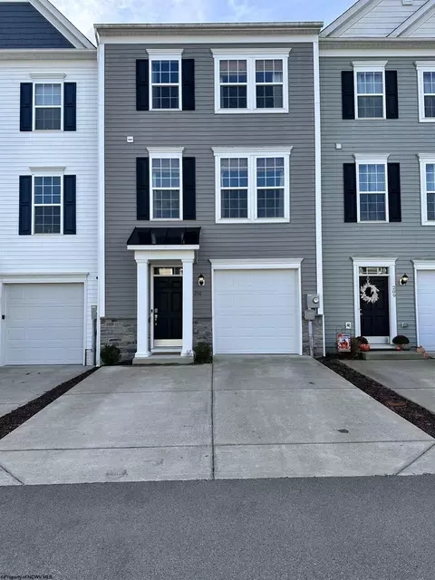210 Queensbury Ct, White Hall, WV 26554