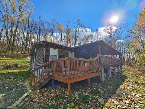 2869 Odells Knob Rd, Shinnston, WV 26431