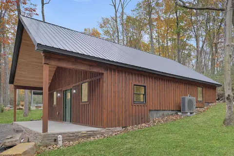 158 Dogwood Ln, Terra Alta, WV 26764