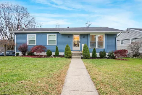 107 Rosewood Ave, Fairmont, WV 26554