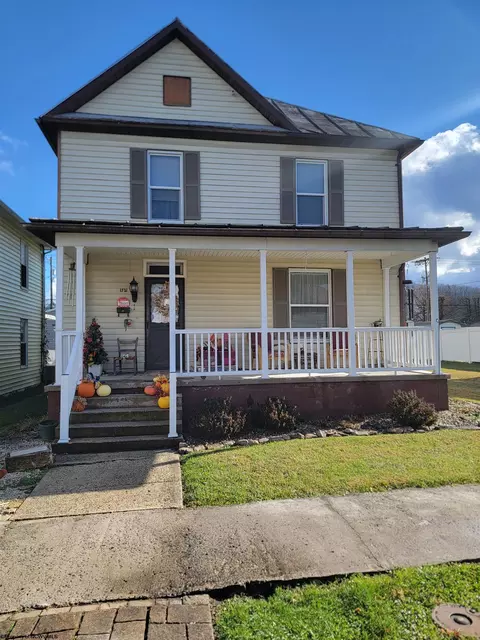 1521 Taylor Ave, Elkins, WV 26241