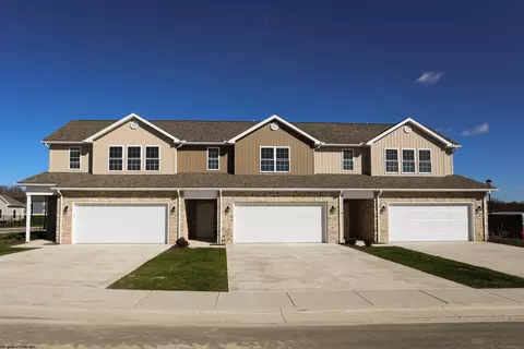 144 Willow Oak Dr, Bridgeport, WV 26330