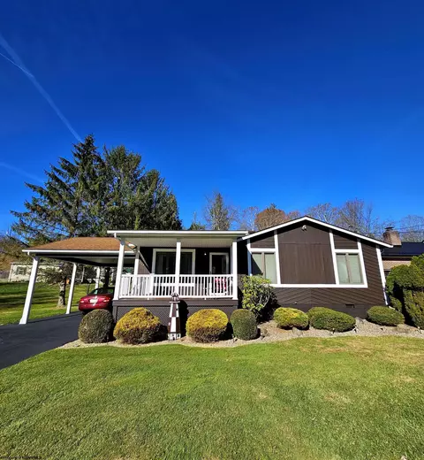 223 Bruce St, Elkins, WV 26241