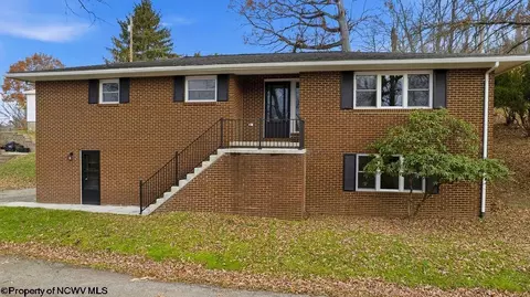 69 Celtic Dr, Clarksburg, WV 26301
