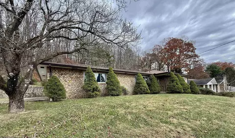 1415 Pleasant Valley Rd, Fairmont, WV 26554